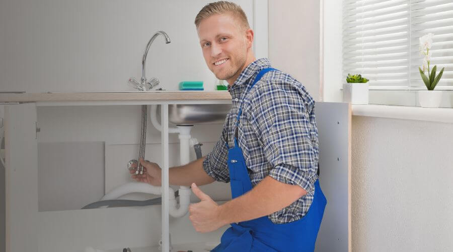 Professional water heater repair in Kingwood, TX